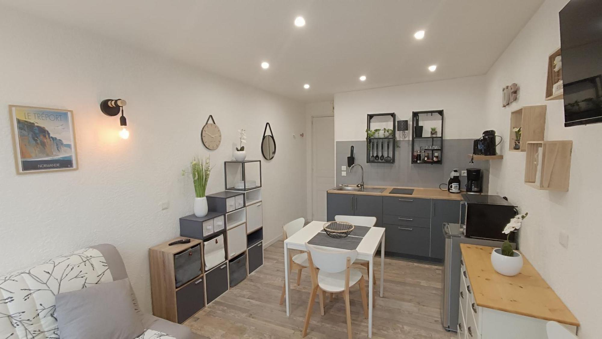 Chez Rosalia Et Guillaume Apartment เลอเทรปอร์ ภายนอก รูปภาพ